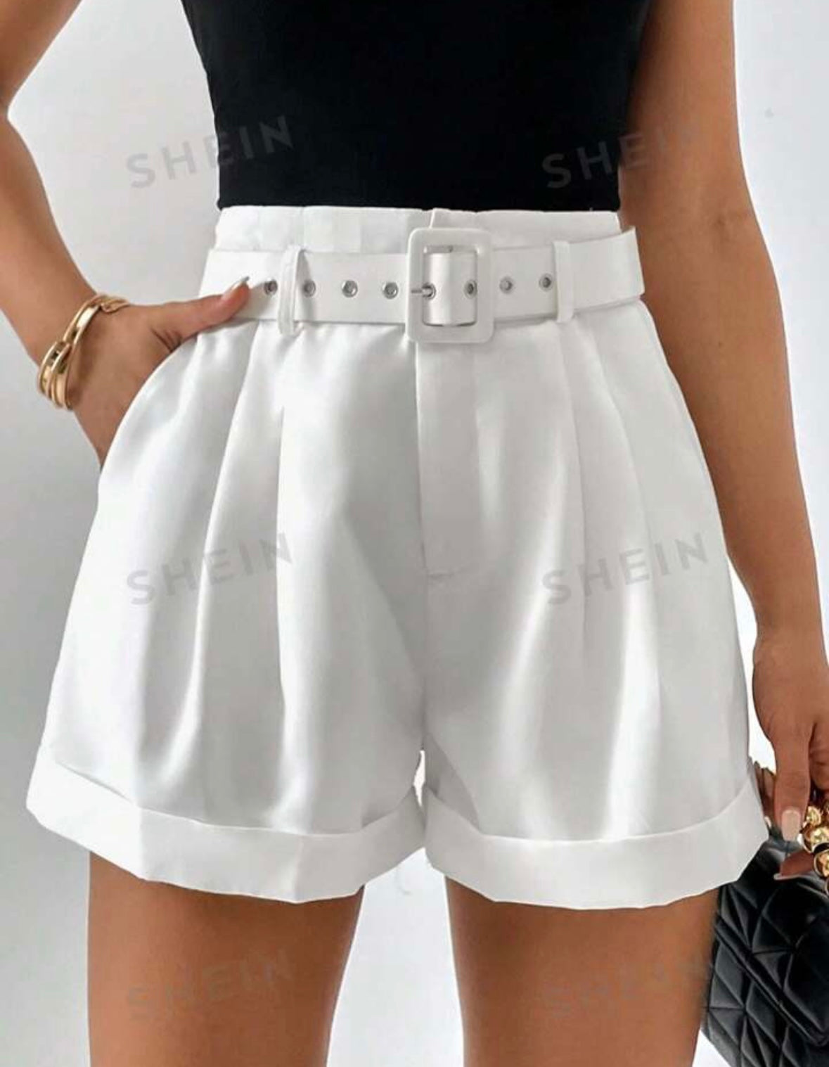 Short blanco