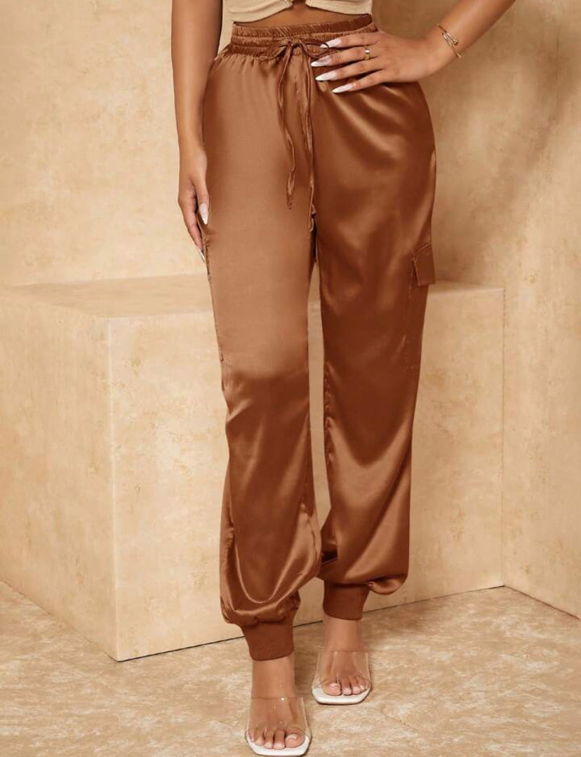 Satén pants