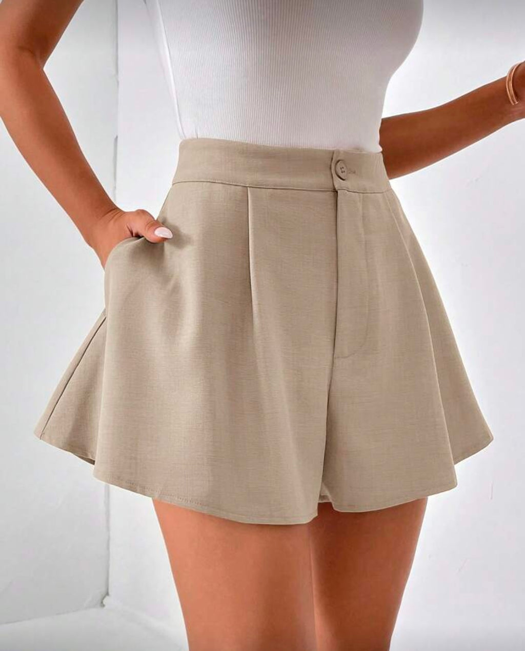 Short acampanado