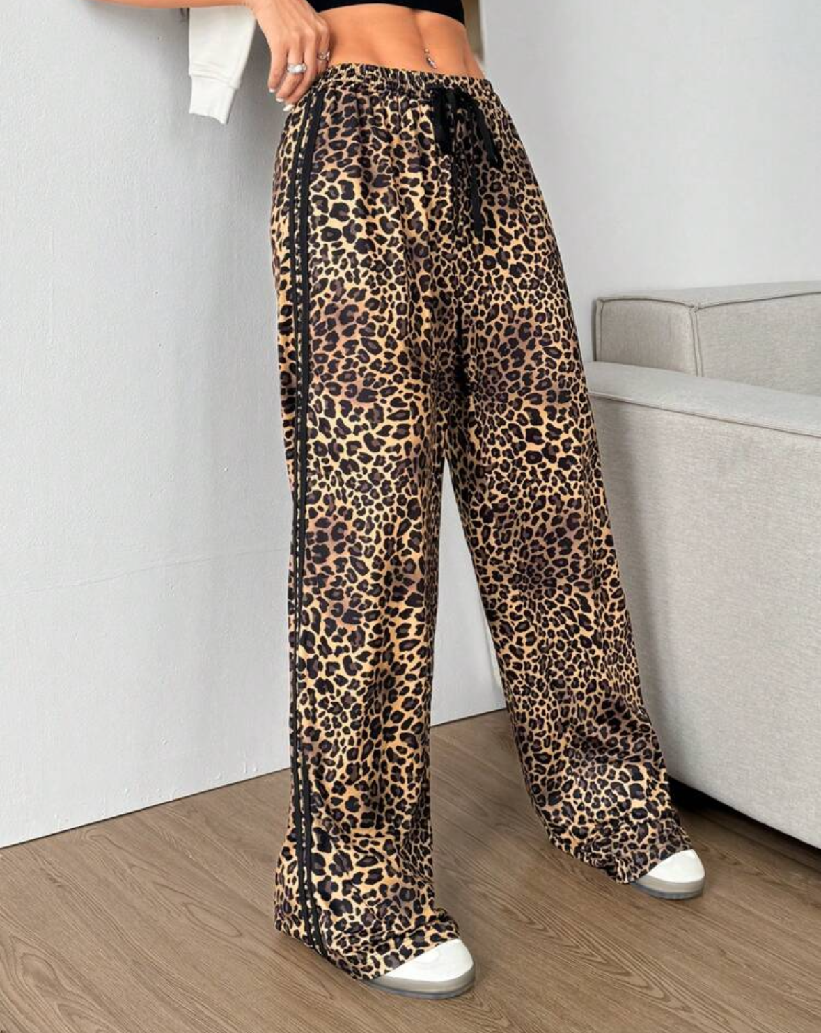 Mono animal print